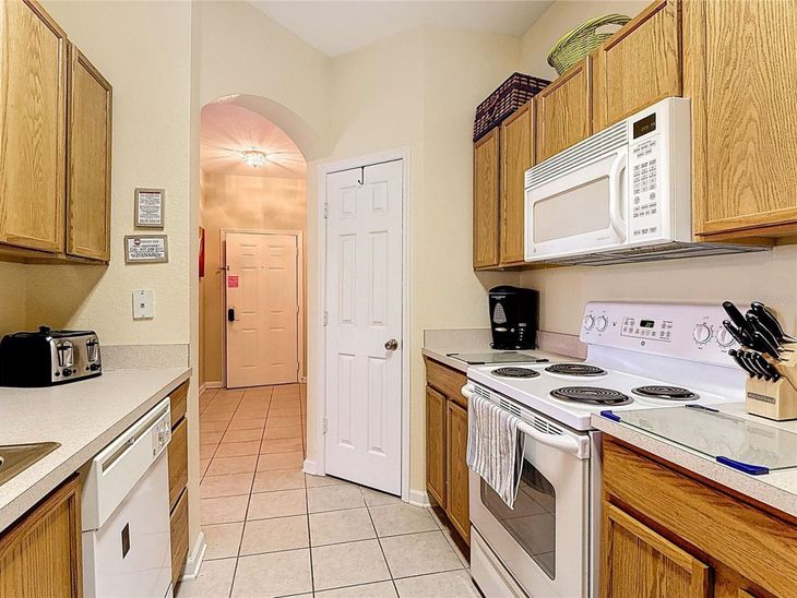 2781 Almaton Loop, Unit 401, Kissimmee, FL 34747 | MLS ID O6397227 ...