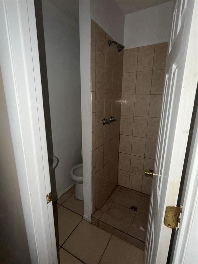 1543 N Tuttle Avenue , Sarasota, FL 34237 Photo