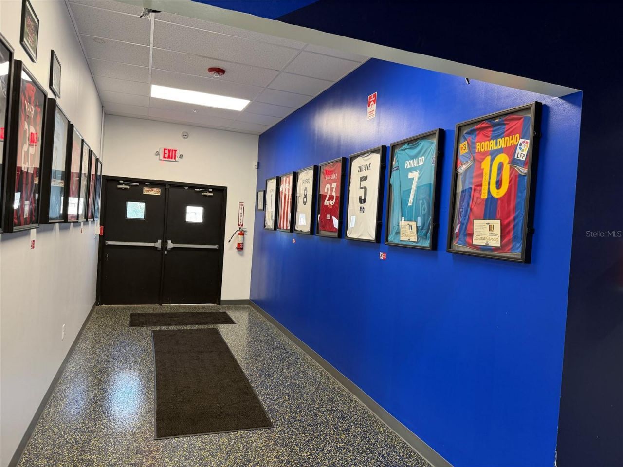 2001 S Bay Street , Eustis, FL 32726 Photo