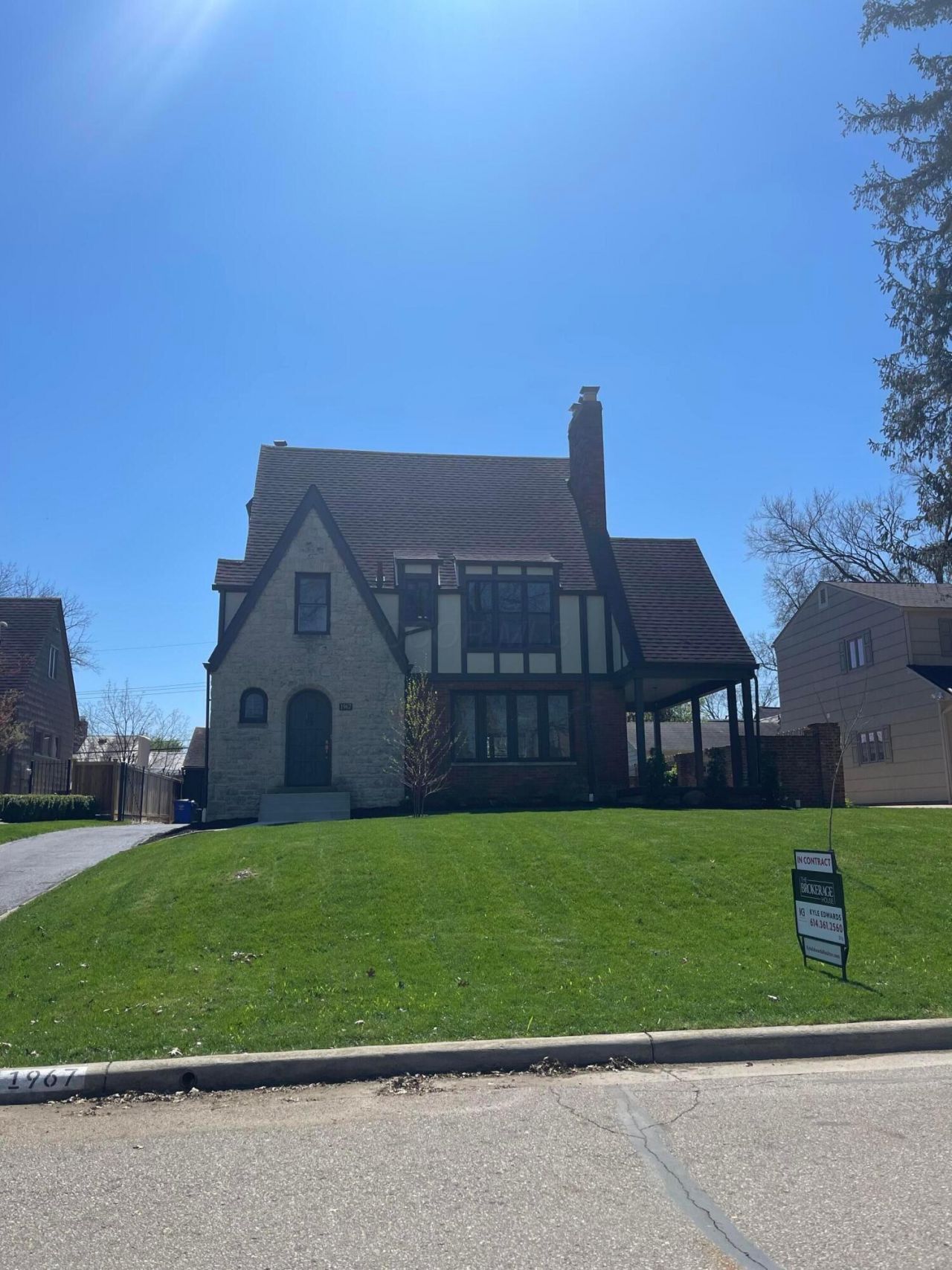 1967 Berkshire Road, Columbus, OH 43221 Main Photo