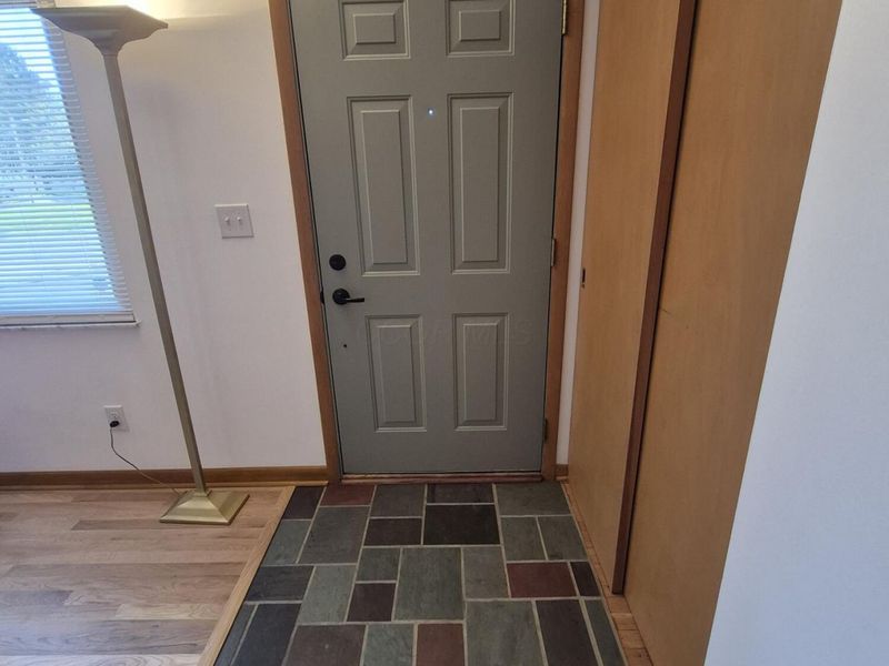 4236 E Mound Street, Columbus, OH 43227 Photo 5