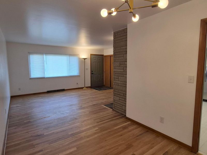 4236 E Mound Street, Columbus, OH 43227 Photo 9