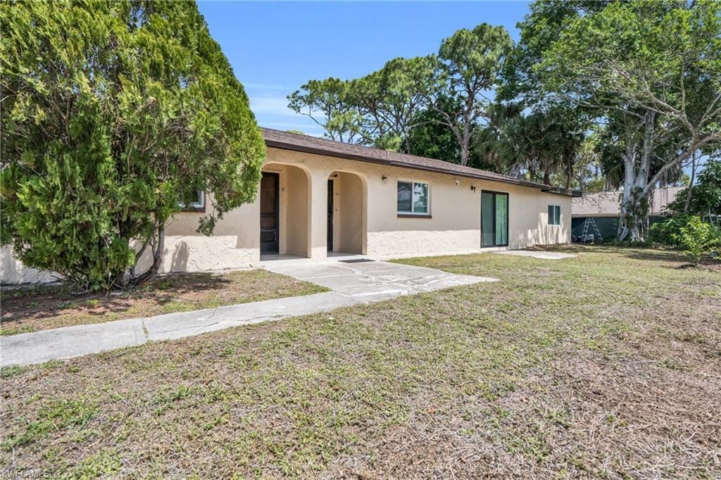 421/423 SE 24th Ave, Cape Coral, Fl 33990 Photo