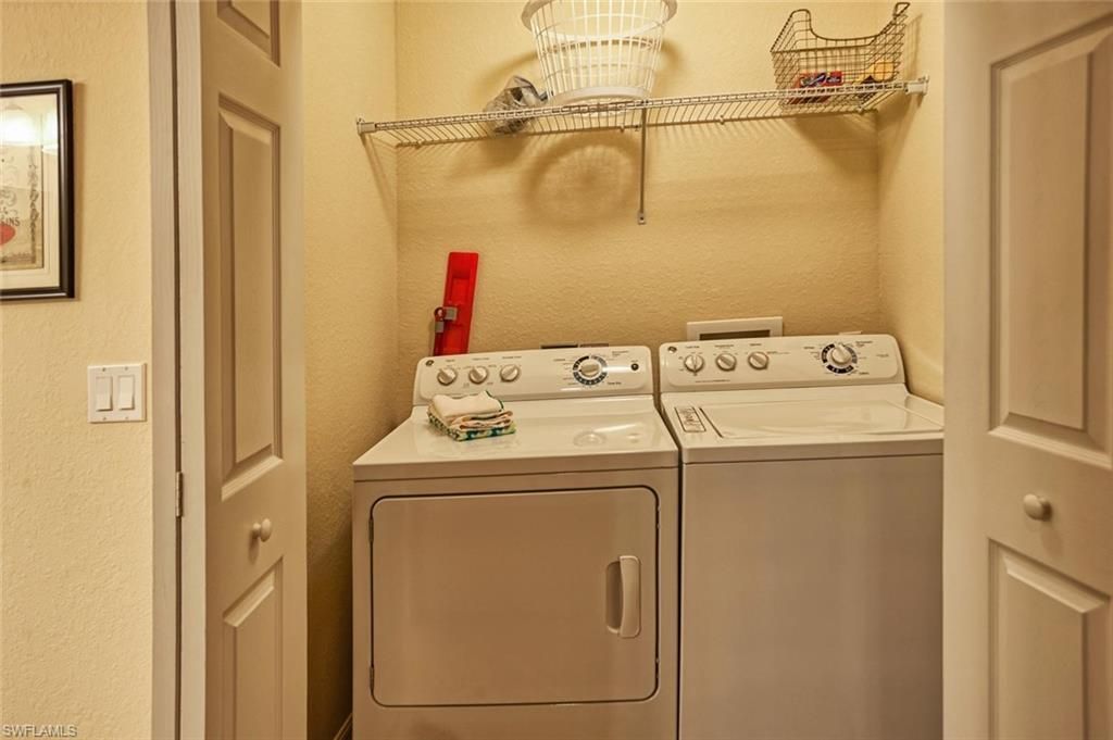 9727 Acqua Ct, Unit 425, Naples, FL 34113 Photo