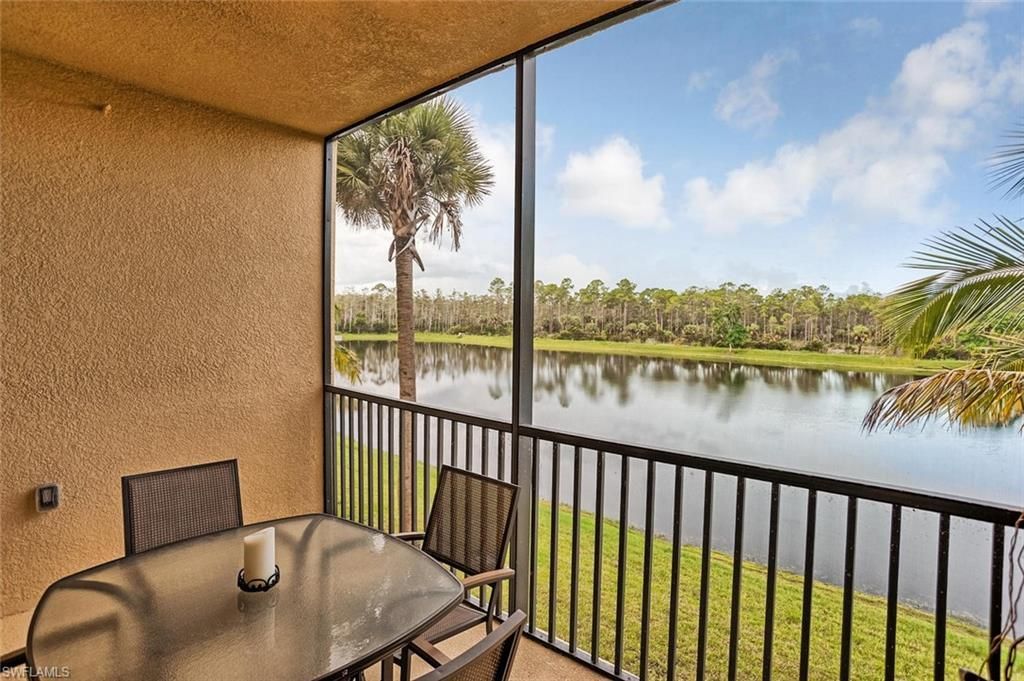 9727 Acqua Ct, Unit 425, Naples, FL 34113 Photo