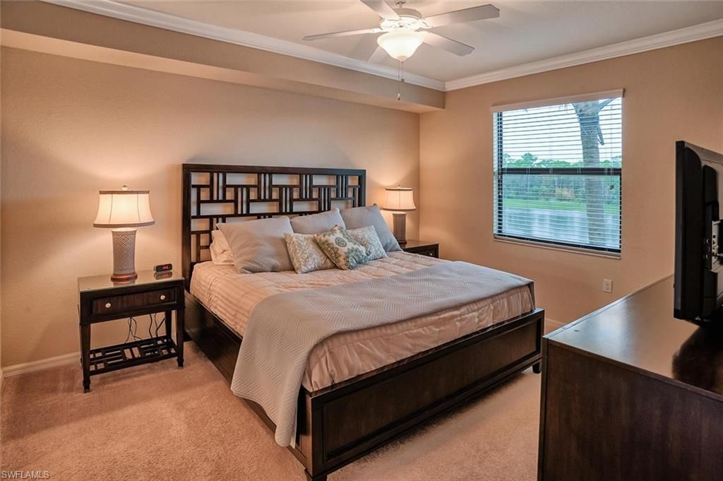 9727 Acqua Ct, Unit 425, Naples, FL 34113 Photo