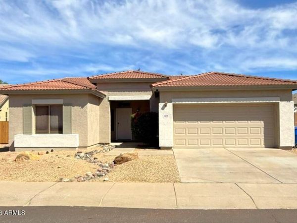 16878 W WINDERMERE Way, Surprise, AZ 85374