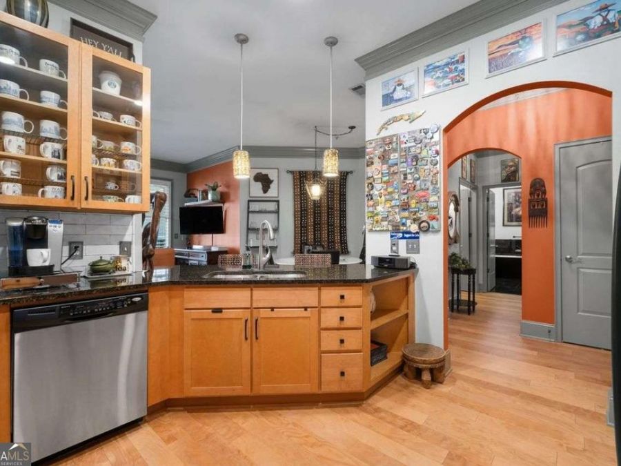 Property Image 9