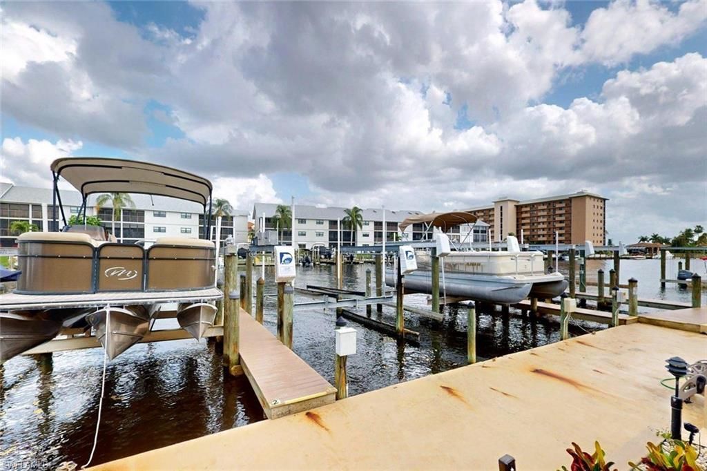 4229 SE 19th Pl, Unit 2E, Cape Coral, FL 33904 Photo