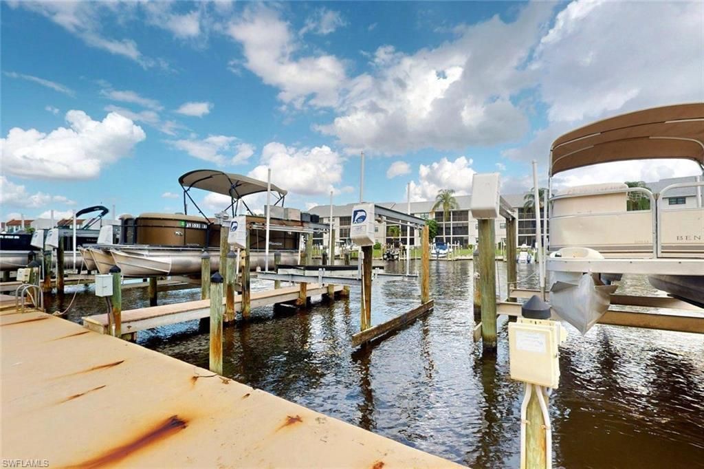 4229 SE 19th Pl, Unit 2E, Cape Coral, FL 33904 Photo