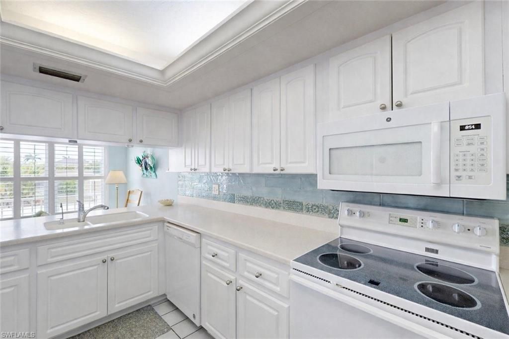 4229 SE 19th Pl, Unit 2E, Cape Coral, FL 33904 Photo