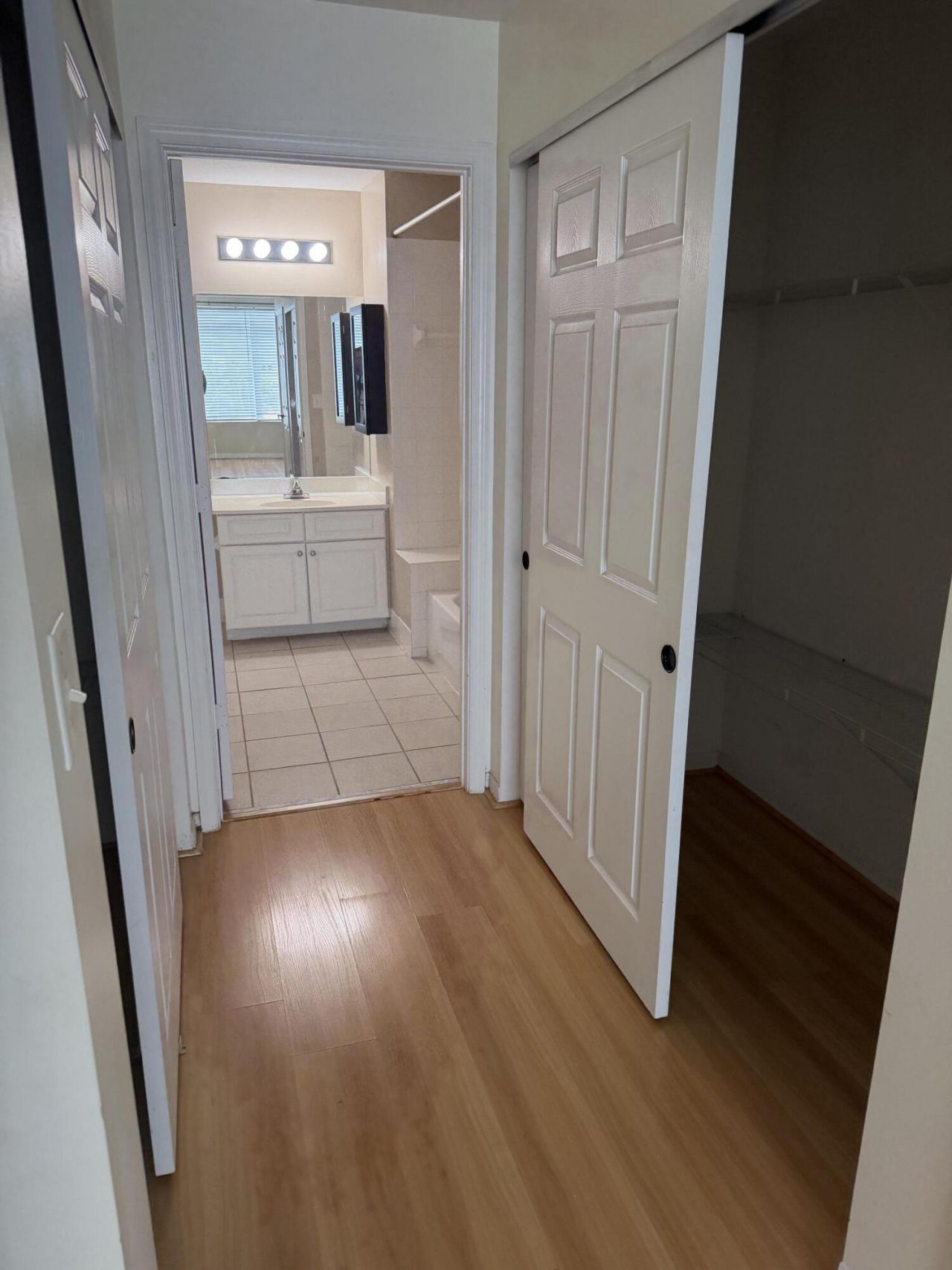 1200 Town Center Drive, Unit 405, Jupiter, FL 33458 Photo