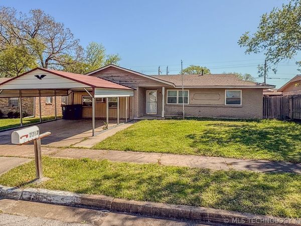 2217 S 128th East Place, Tulsa, OK 74129