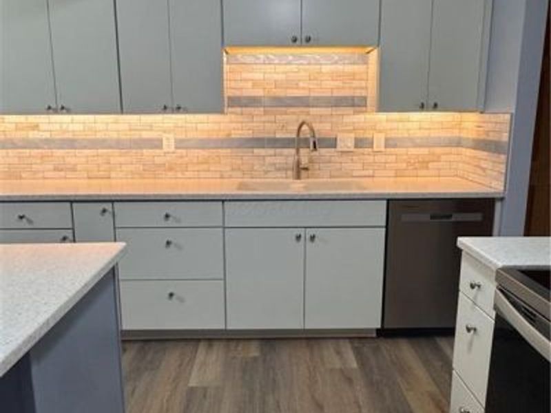 1408 Beckett Avenue, Cambridge, OH 43725 Photo 10