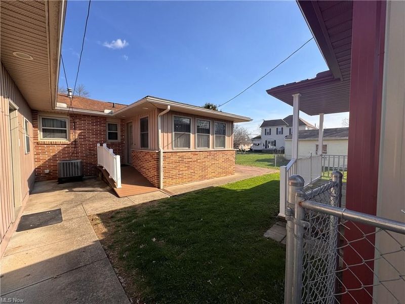 1408 Beckett Avenue, Cambridge, OH 43725 Photo 32