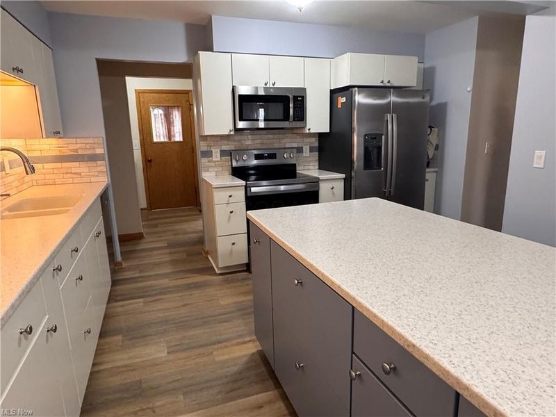 1408 Beckett Avenue, Cambridge, OH 43725 Photo 9