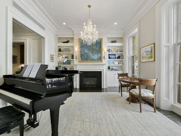 75 Hancock St, Boston, MA 02114