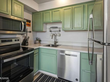 280 Island Avenue, Unit APT 201, Reno, NV 89501 Photo