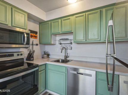 280 Island Avenue, Unit APT 201, Reno, NV 89501 Photo