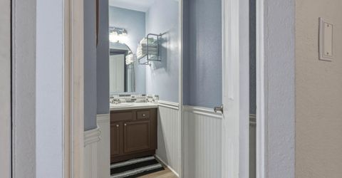 280 Island Avenue, Unit APT 201, Reno, NV 89501 Photo