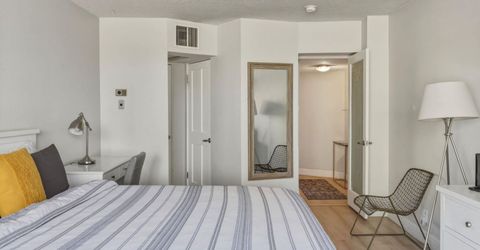 280 Island Avenue, Unit APT 201, Reno, NV 89501 Photo