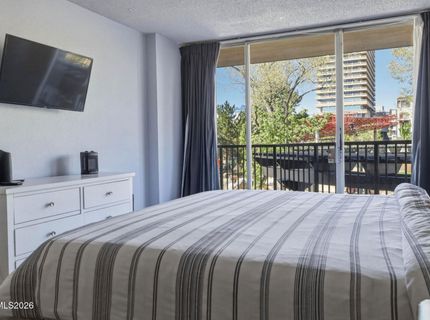 280 Island Avenue, Unit APT 201, Reno, NV 89501 Photo