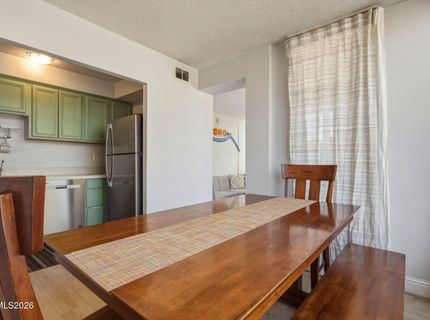 280 Island Avenue, Unit APT 201, Reno, NV 89501 Photo