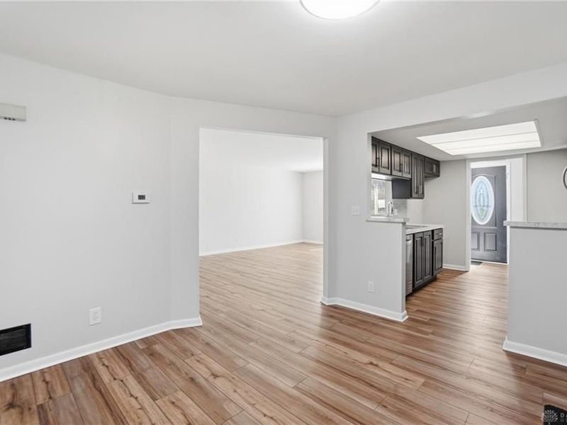 1337 Heatherdale Drive, Kettering, OH 45429 Photo 12