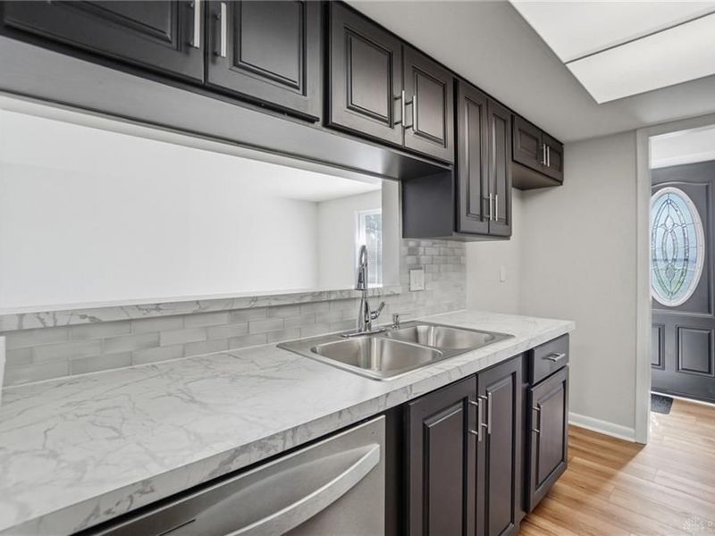 1337 Heatherdale Drive, Kettering, OH 45429 Photo 15