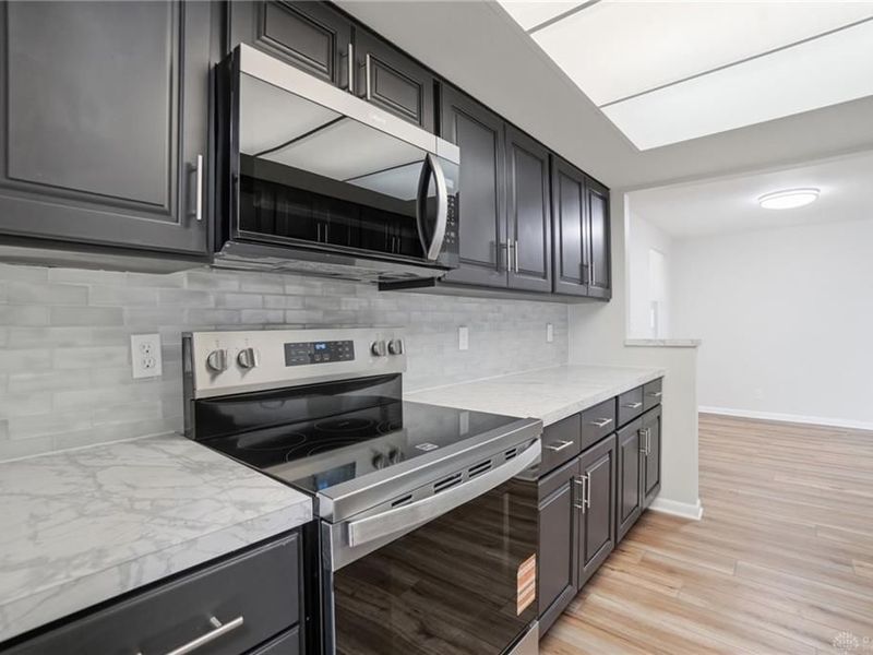 1337 Heatherdale Drive, Kettering, OH 45429 Photo 19