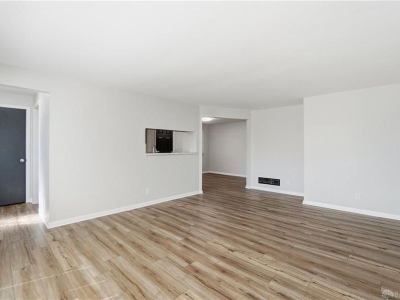 1337 Heatherdale Drive, Kettering, OH 45429 Photo 7