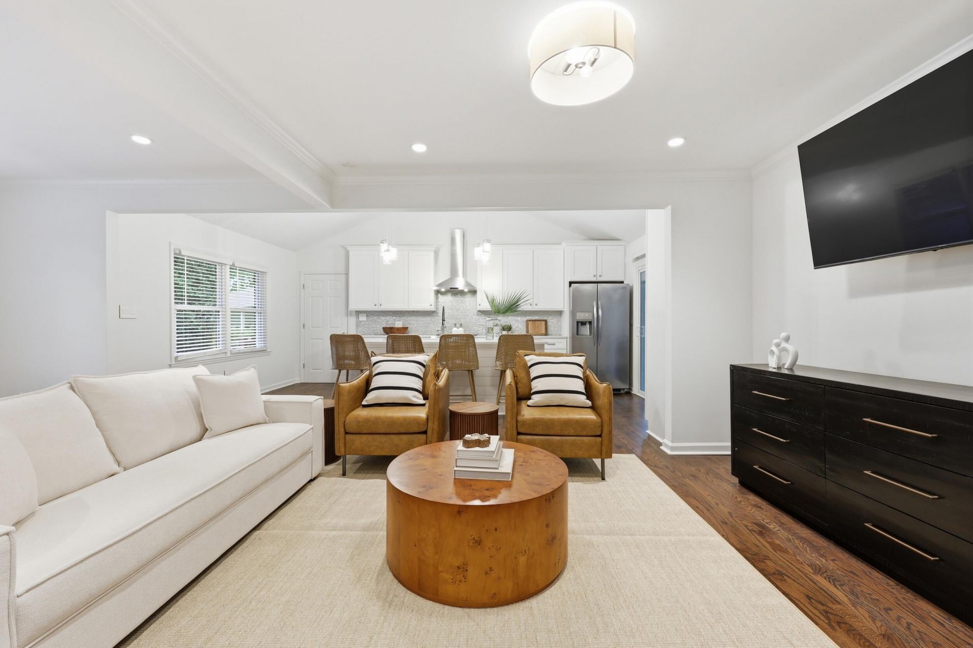 1204 Oldwanus Drive Photo 5