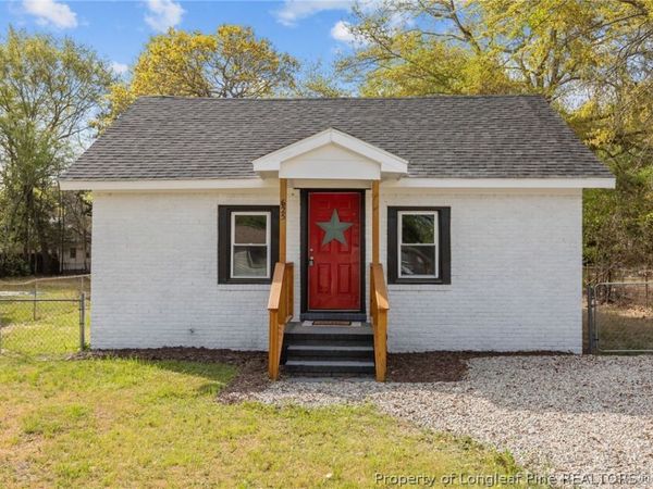 625 Eva Circle, Spring Lake, NC 28390