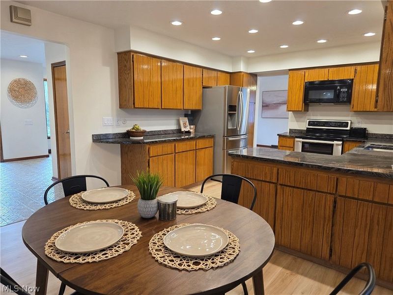 5009 Lansdowne Drive , Solon, OH 44139 Photo 15