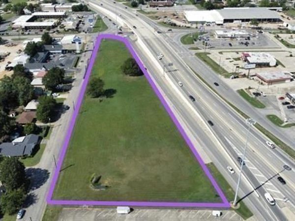 0000 NE Loop 286 Avenue , Paris, TX 75460