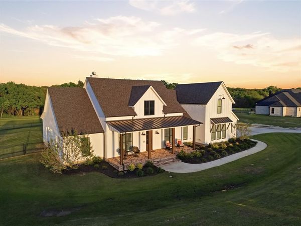 221 Proctor Lane, Decatur, TX 76234