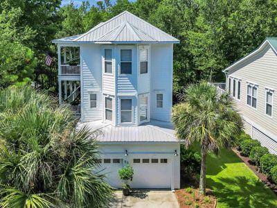 53 Harbourreef Dr., Pawleys Island, SC 29585