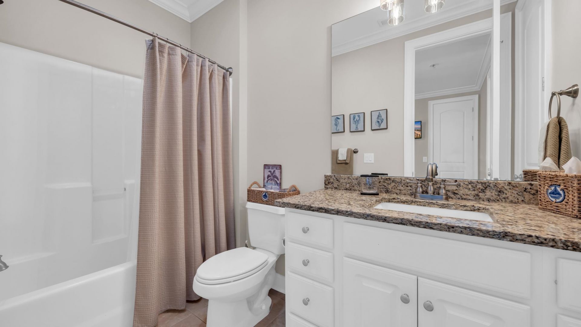 53 Harbourreef Dr. Photo 28