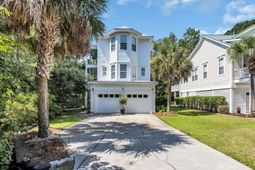 53 Harbourreef Dr. photo 4