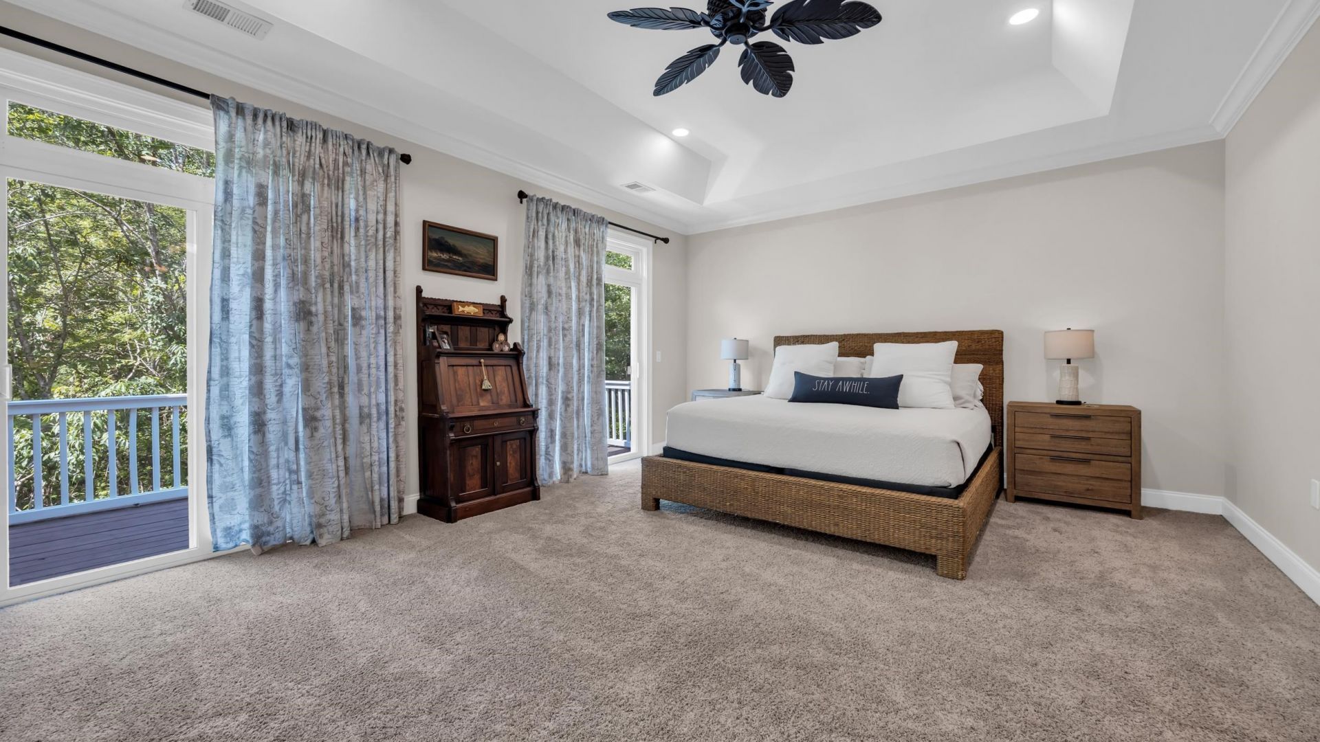 53 Harbourreef Dr. Photo 33