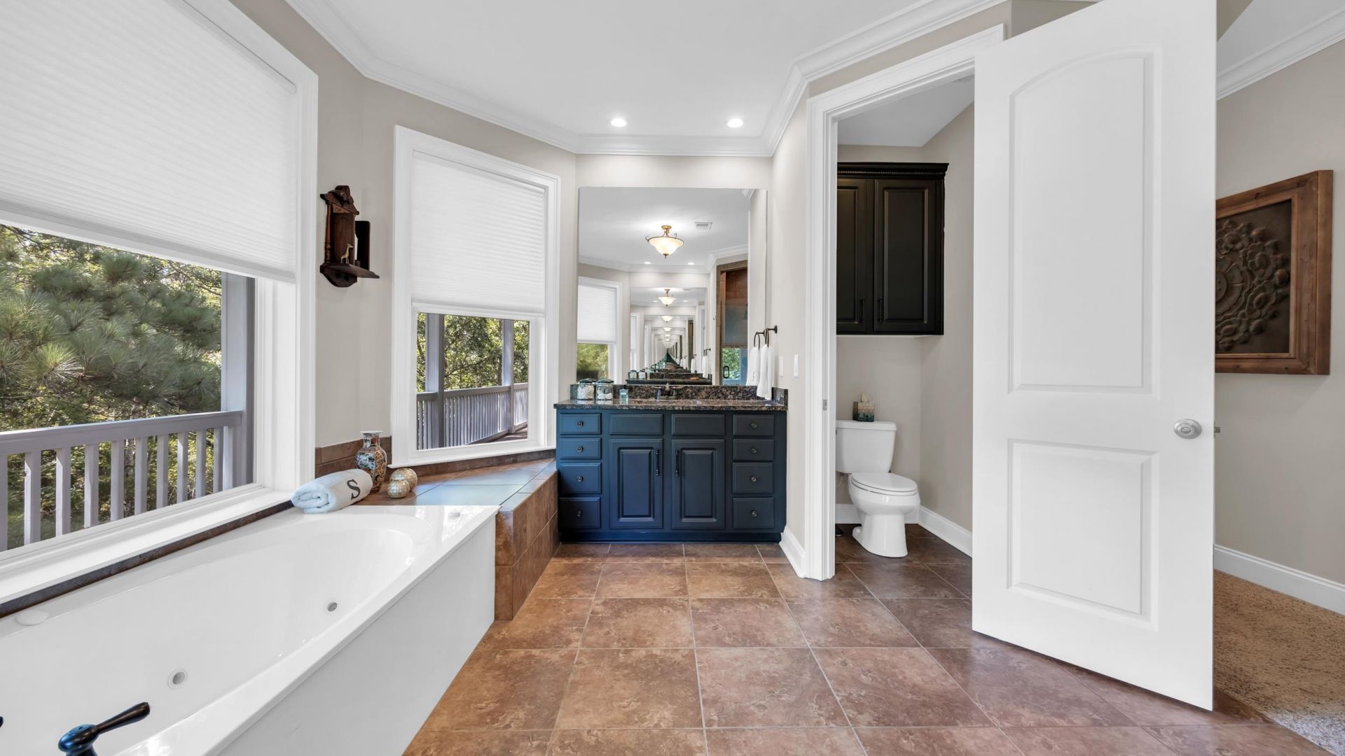 53 Harbourreef Dr. Photo 36