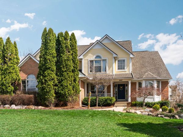 3867 Steamboat Court, Ann Arbor, MI 48108