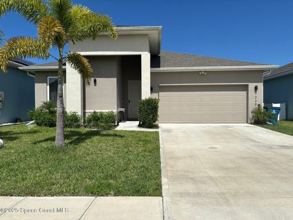 1068 Corbin Circle SW, Palm Bay, FL 32908