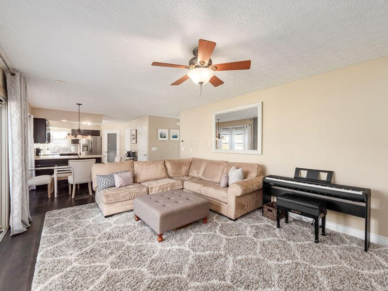 3710 Newell Drive, Columbus, OH 43228 Photo 16