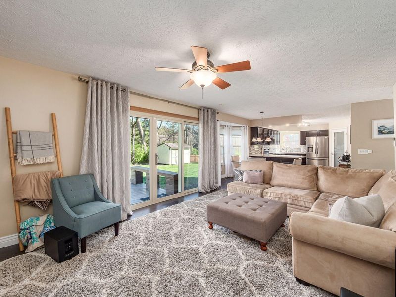 3710 Newell Drive, Columbus, OH 43228 Photo 17