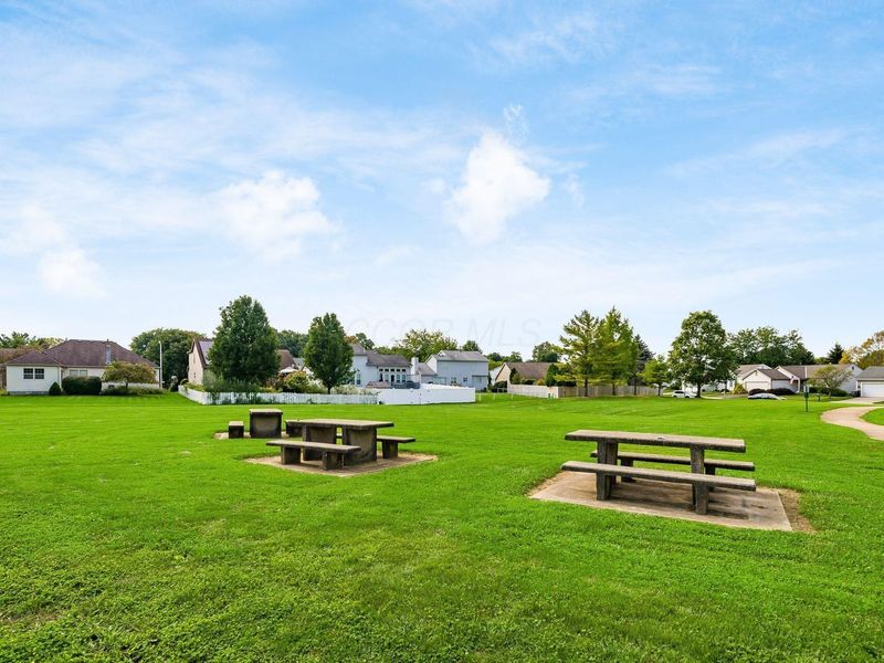 3710 Newell Drive, Columbus, OH 43228 Photo 39