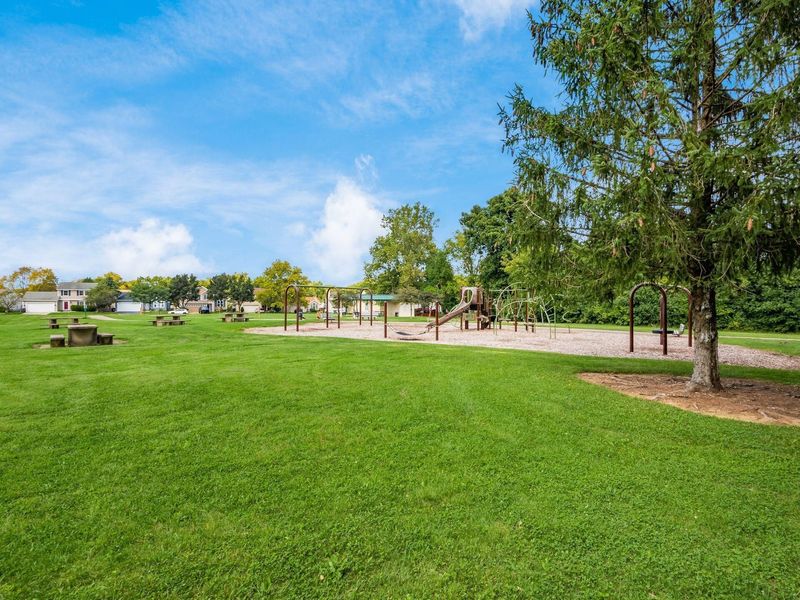 3710 Newell Drive, Columbus, OH 43228 Photo 40