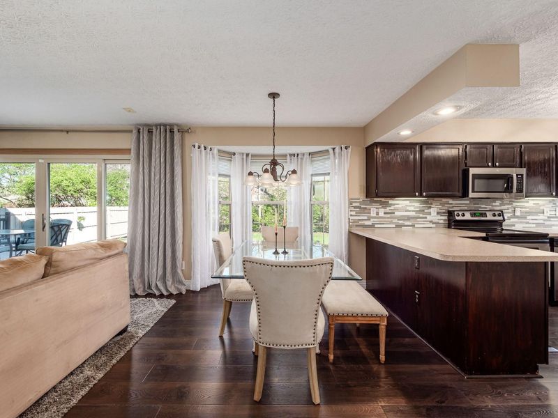 3710 Newell Drive, Columbus, OH 43228 Photo 7