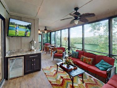 14 Star Trek Drive, Unit 1, Bronston, KY 42518