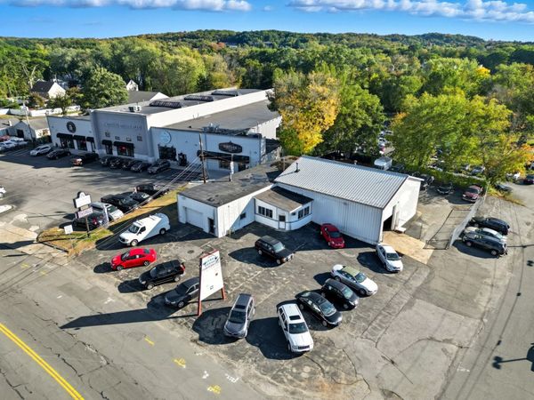 560 River St, Haverhill, MA 01832
